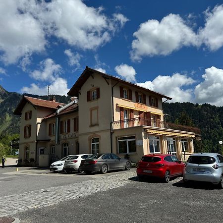 Hotel Buffet De La Gare Montreux Zewnętrze zdjęcie