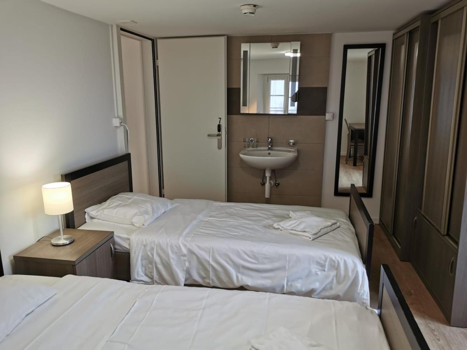 Hotel Buffet De La Gare Montreux Zewnętrze zdjęcie