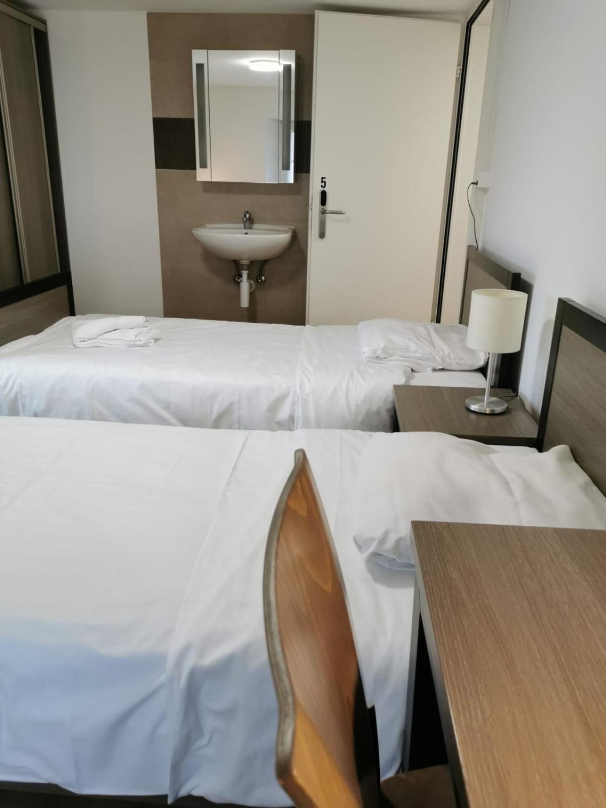 Hotel Buffet De La Gare Montreux Zewnętrze zdjęcie